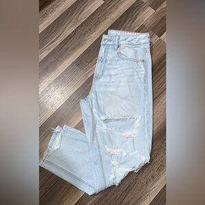 American Eagle High Rise Mom Jeans